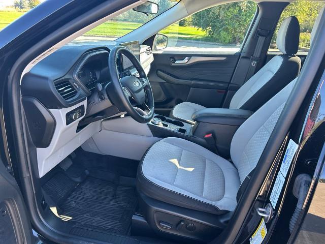2023 Ford Escape - $24,739