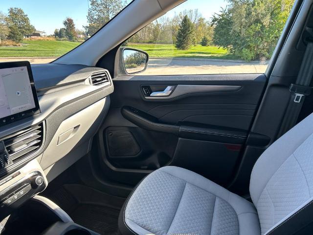 2023 Ford Escape - $24,739
