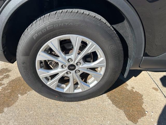 2023 Ford Escape - $24,739