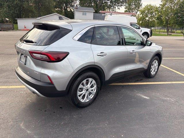 2023 Ford Escape - $21,000