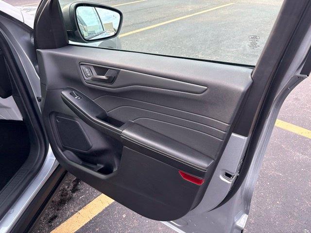 2023 Ford Escape - $21,000