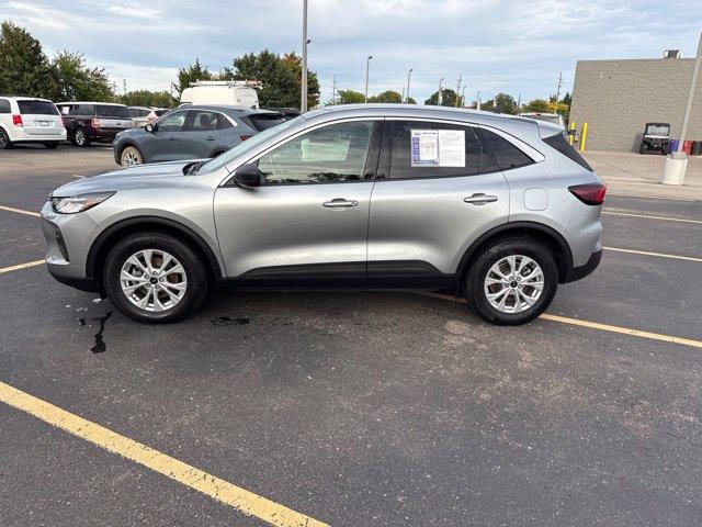 2023 Ford Escape - $21,000