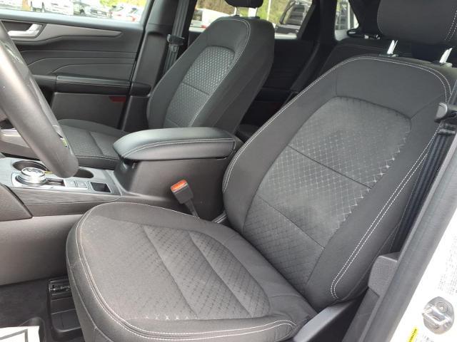 2023 Ford Escape - $27,995