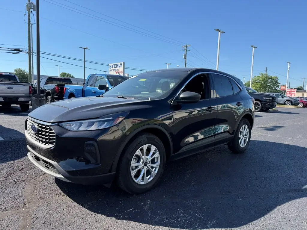 2023 Ford Escape - $23,998