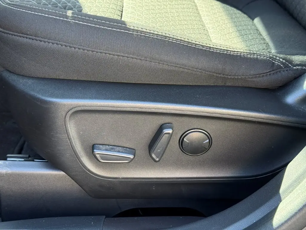 2023 Ford Escape - $23,998