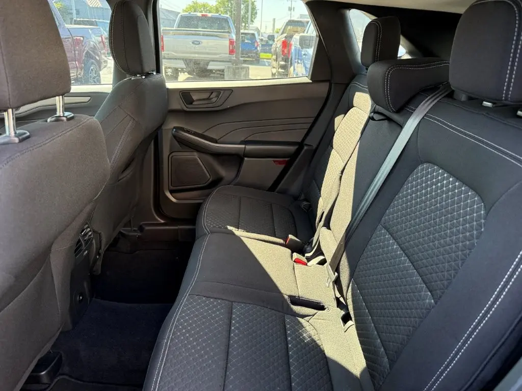 2023 Ford Escape - $23,998