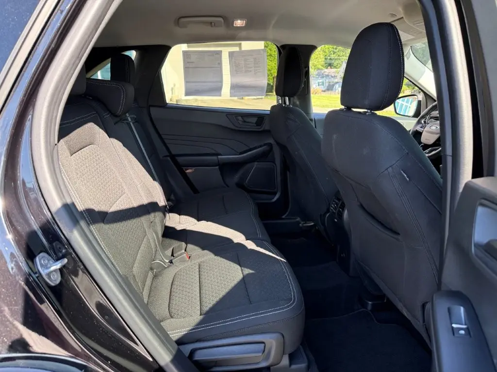2023 Ford Escape - $23,998