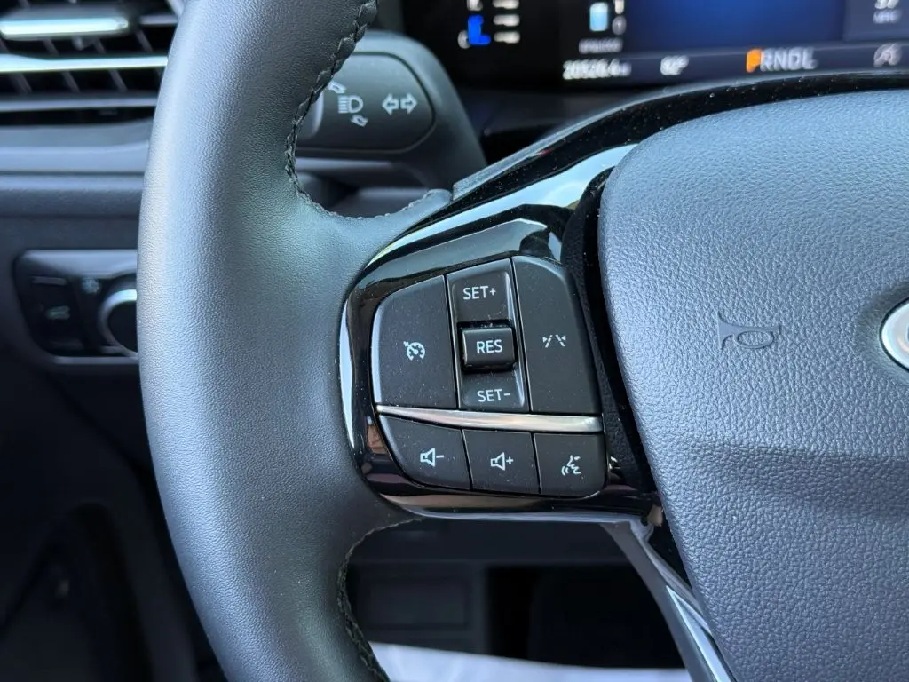 2023 Ford Escape - $23,998