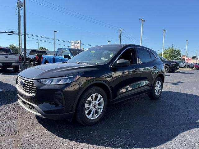 2023 Ford Escape - $23,000