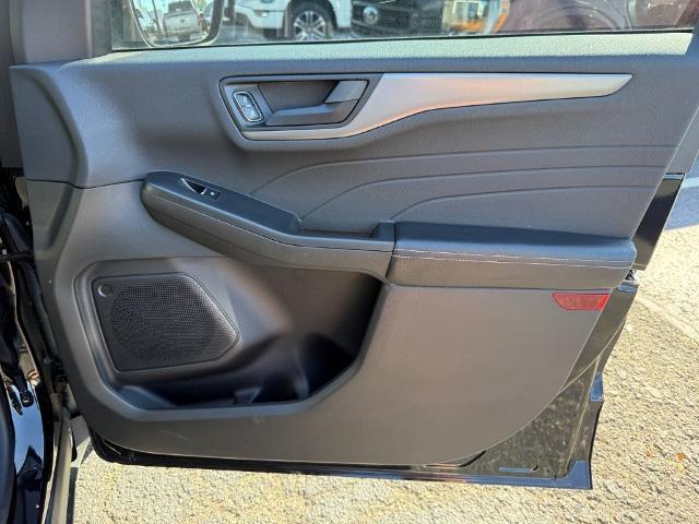 2023 Ford Escape - $23,000