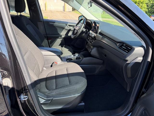 2023 Ford Escape - $23,000