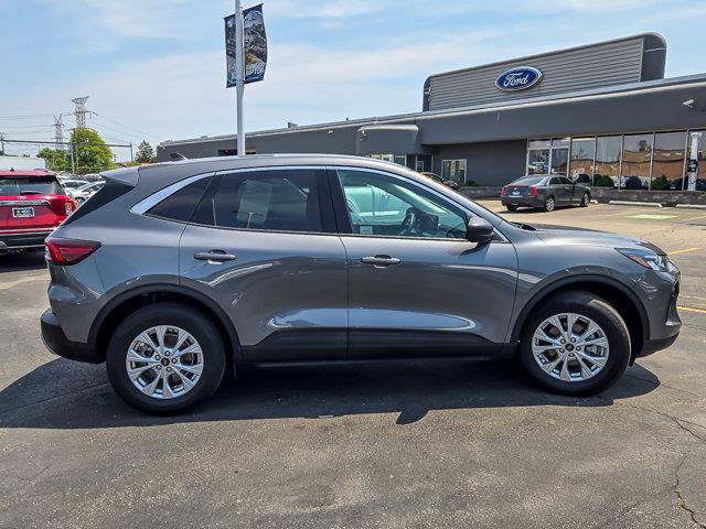 2024 Ford Escape - $24,884
