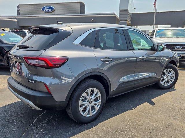 2024 Ford Escape - $24,884