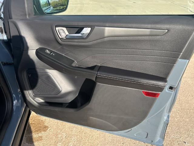 2025 Ford Escape - $25,339