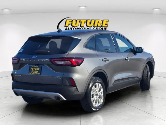 2025 Ford Escape - $19,870