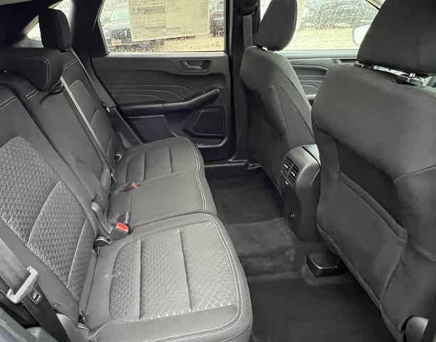 2023 Ford Escape - $22,258