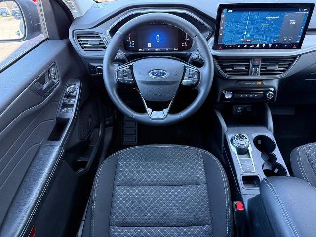 2023 Ford Escape - $22,258