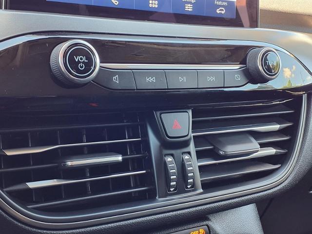 2023 Ford Escape - $24,795