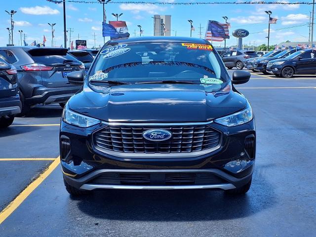 2023 Ford Escape - $24,795