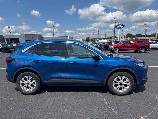 2023 Ford Escape - $23,254