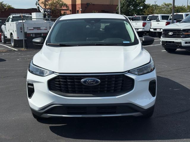 2023 Ford Escape - $19,669