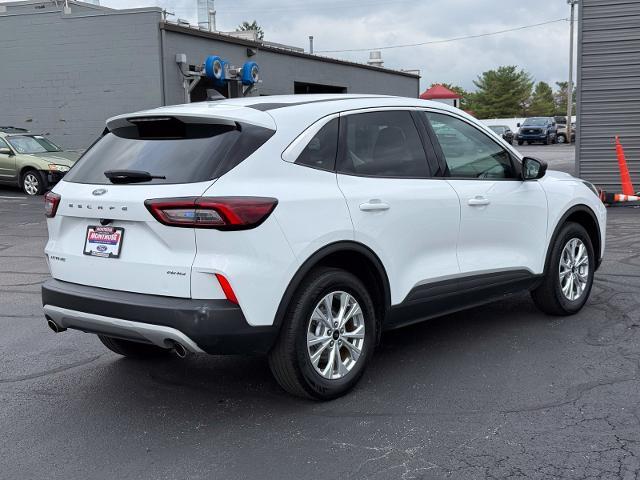 2023 Ford Escape - $19,316