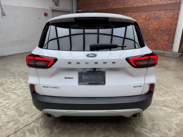 2023 Ford Escape - $22,810