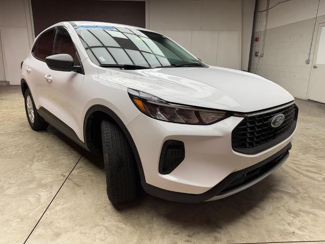 2023 Ford Escape - $22,810