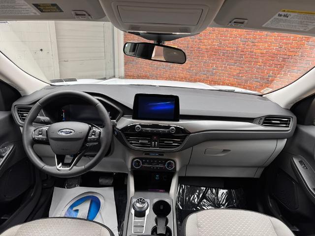2023 Ford Escape - $22,810