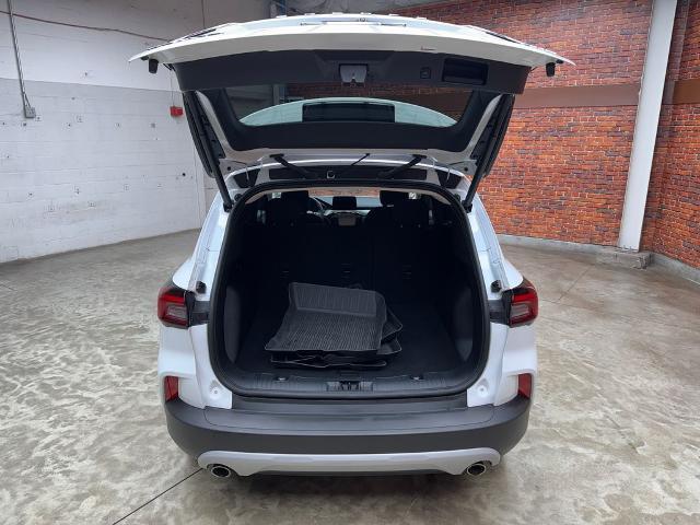 2023 Ford Escape - $22,810