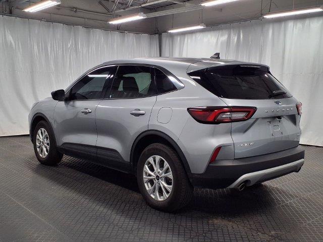 2023 Ford Escape - $23,037