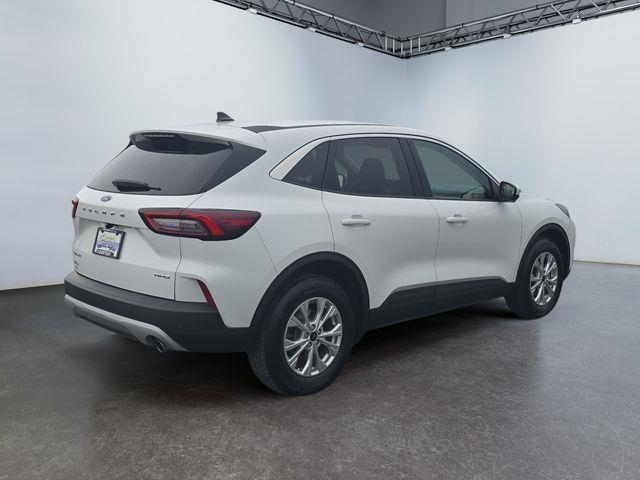 2023 Ford Escape - $23,630