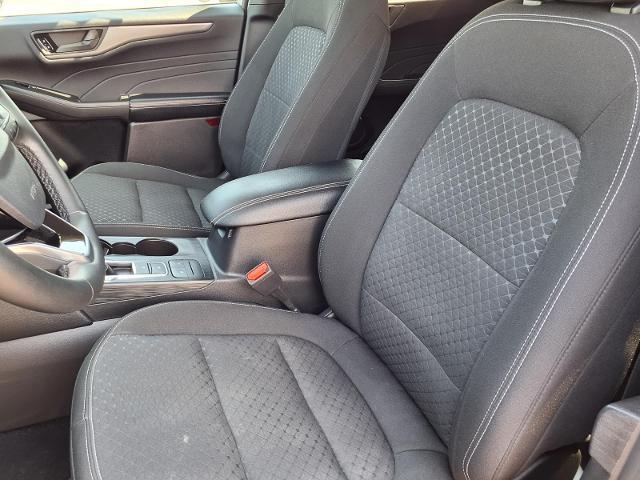 2023 Ford Escape - $23,275