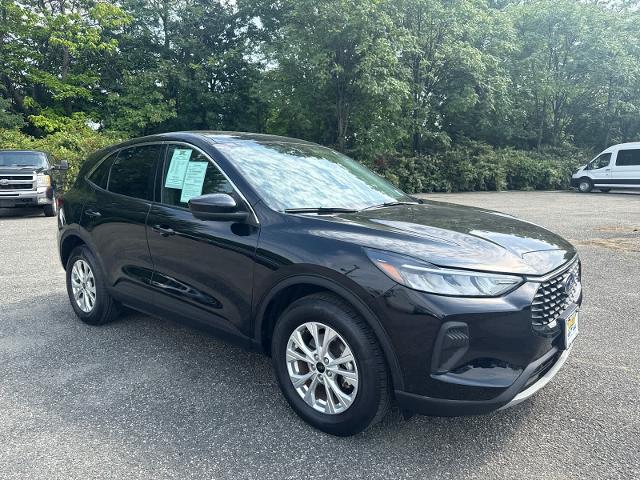 2023 Ford Escape - $25,999