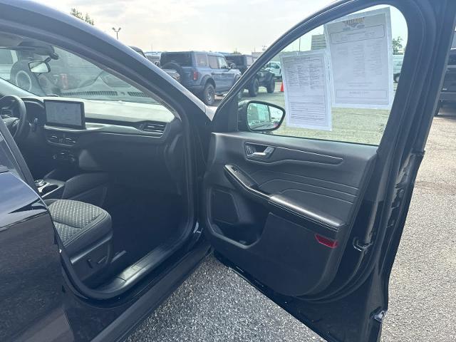 2023 Ford Escape - $25,999