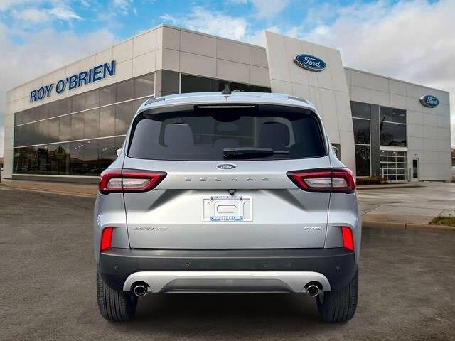 2024 Ford Escape - $24,000
