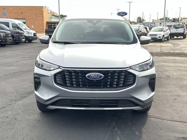 2024 Ford Escape - $24,000