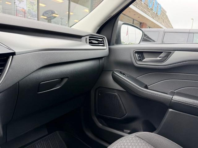 2024 Ford Escape - $24,371