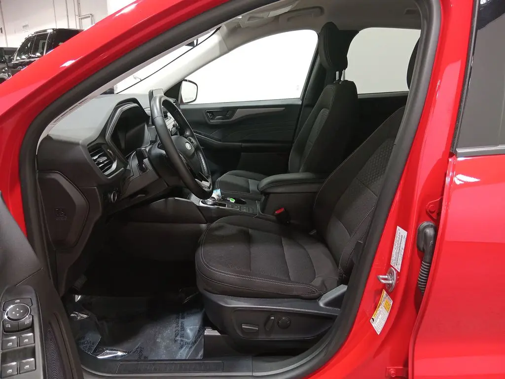 2024 Ford Escape - $19,297