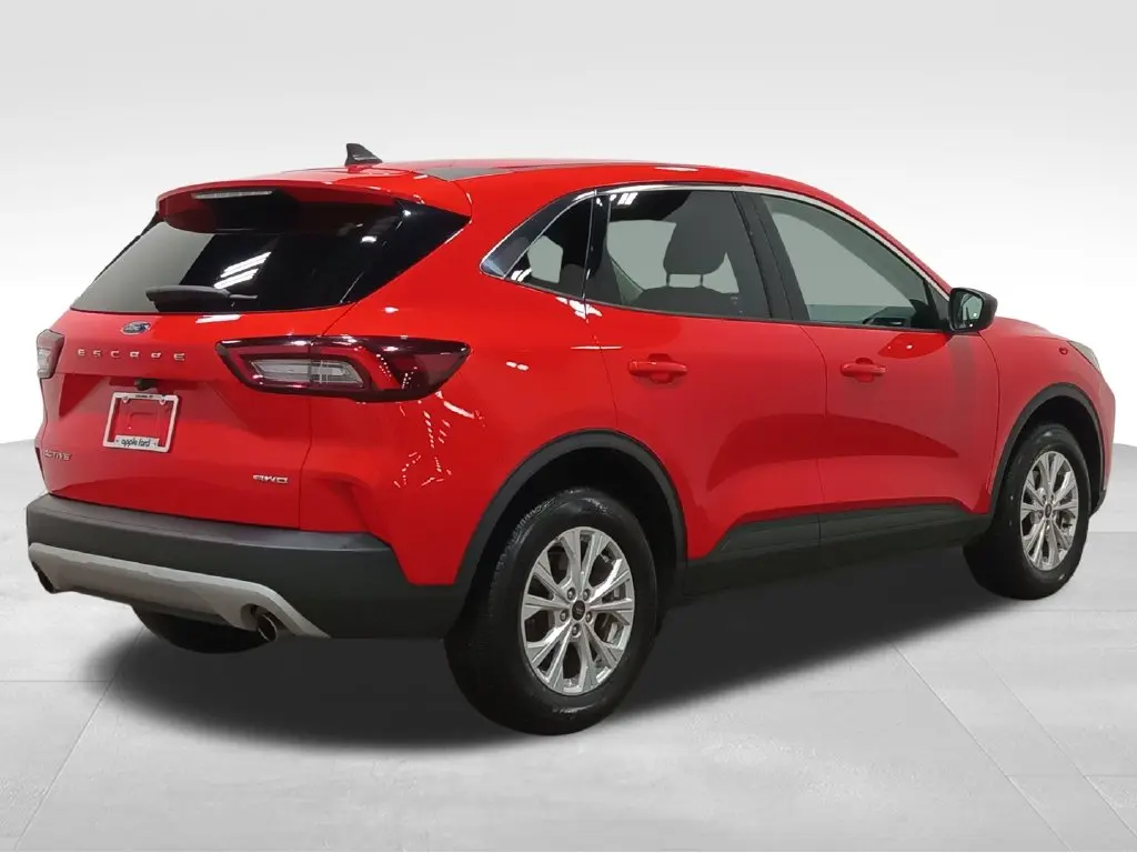 2024 Ford Escape - $18,497