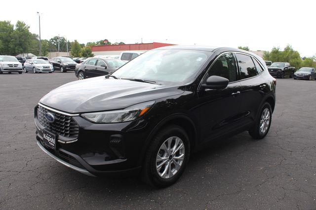 2024 Ford Escape - $20,365