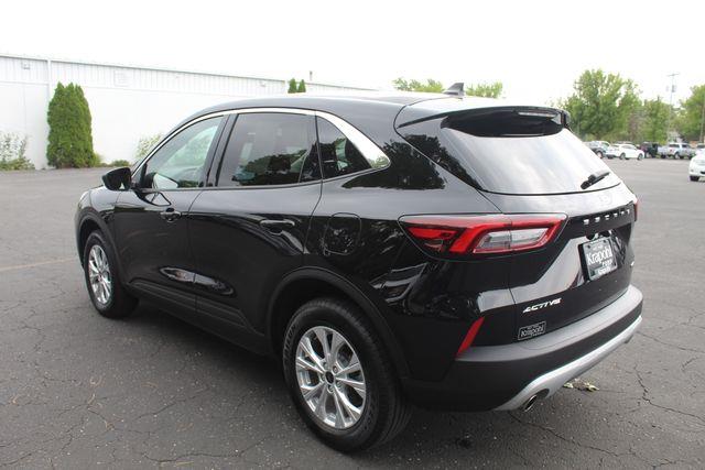 2024 Ford Escape - $20,365