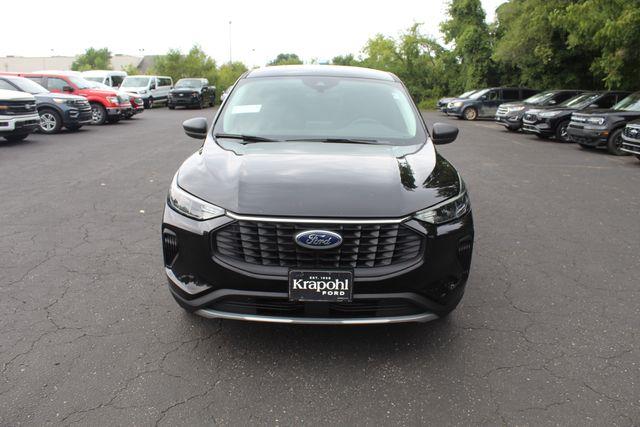 2024 Ford Escape - $20,365