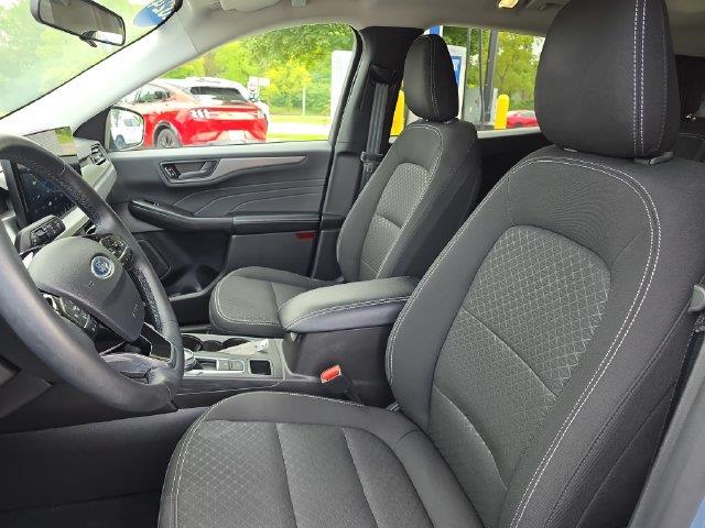 2024 Ford Escape - $22,950