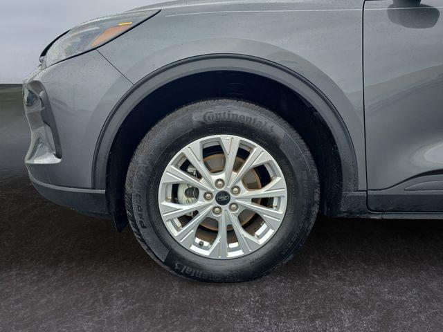 2024 Ford Escape - $26,679