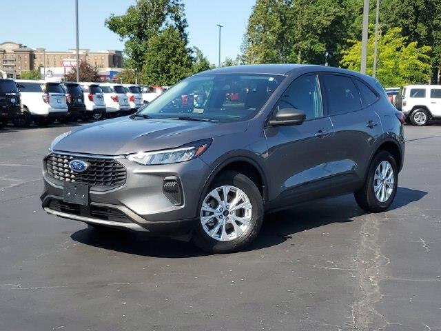2025 Ford Escape - $21,700