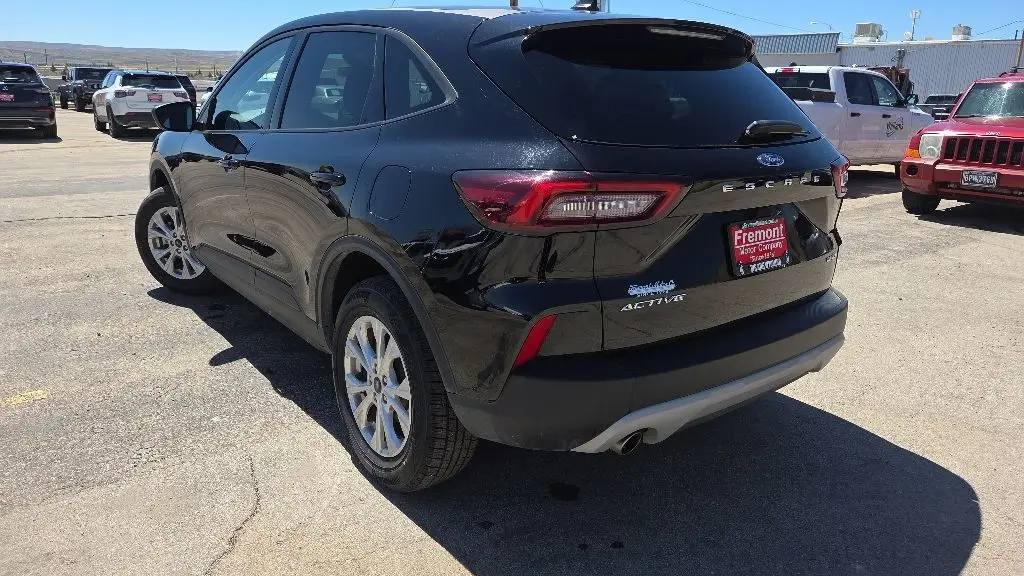 2025 Ford Escape Active