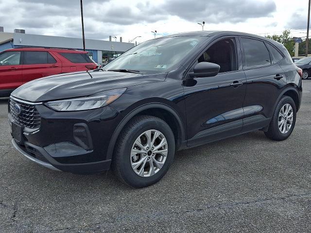 2025 Ford Escape - $27,988