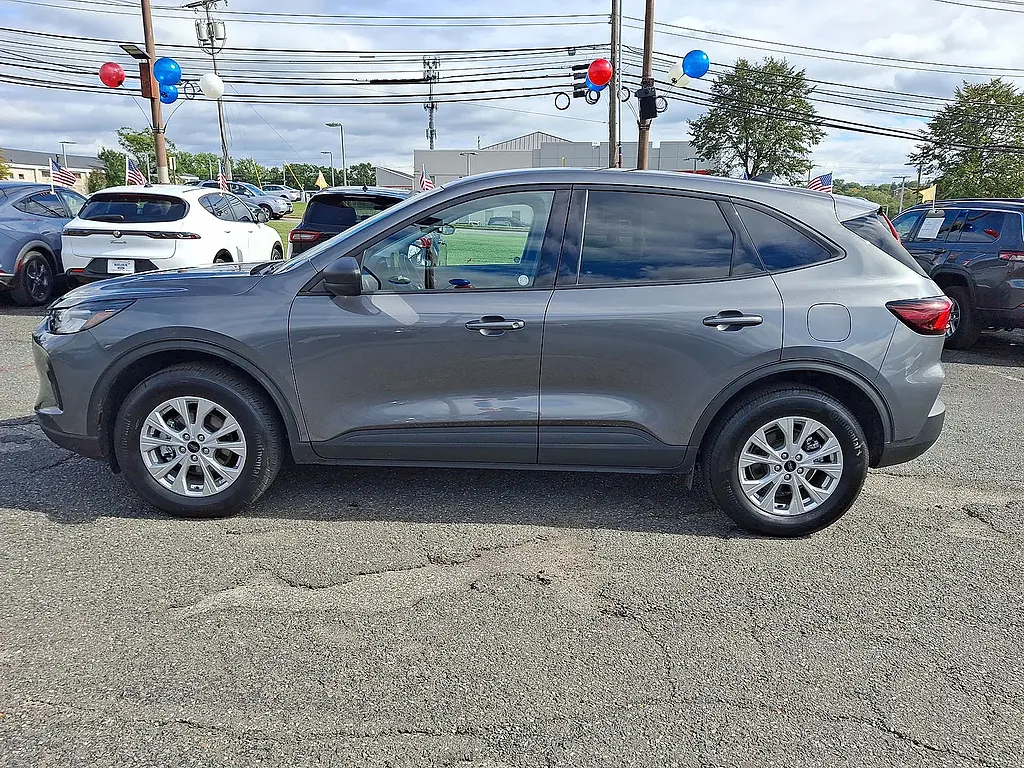 2025 Ford Escape - $24,778