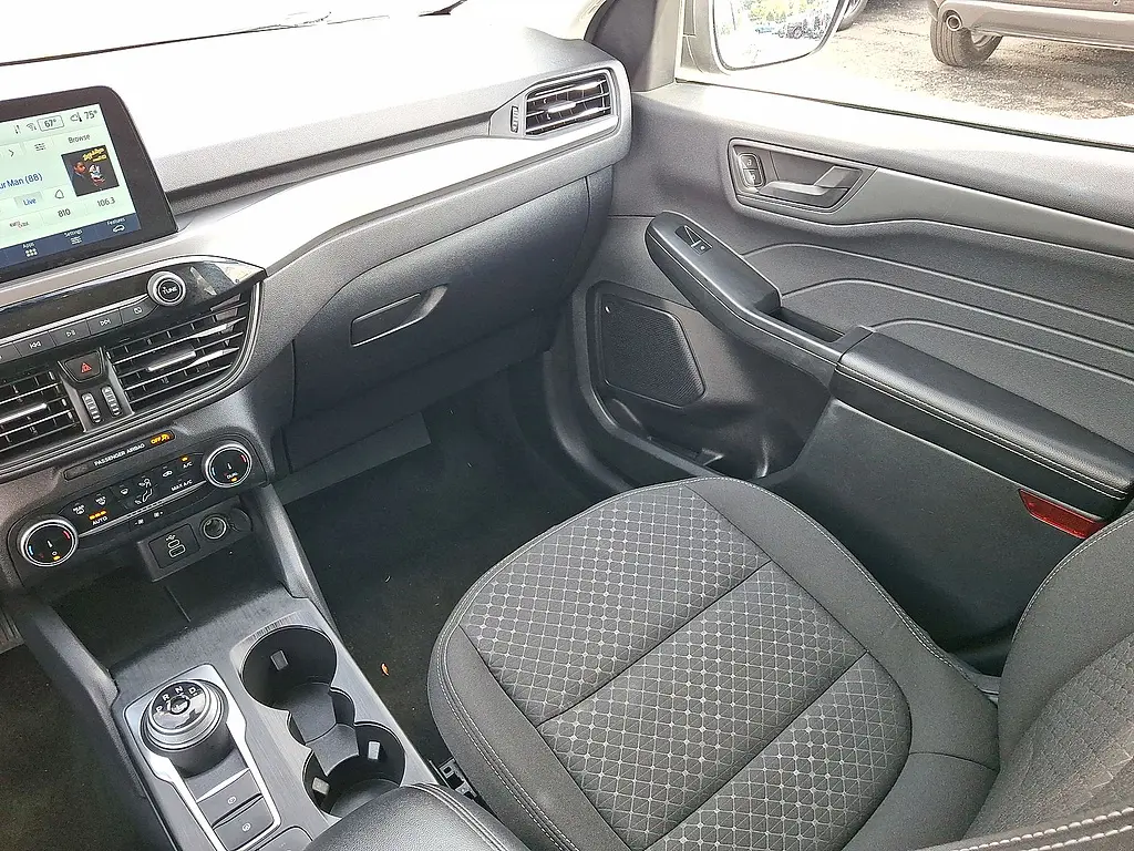 2025 Ford Escape - $24,778
